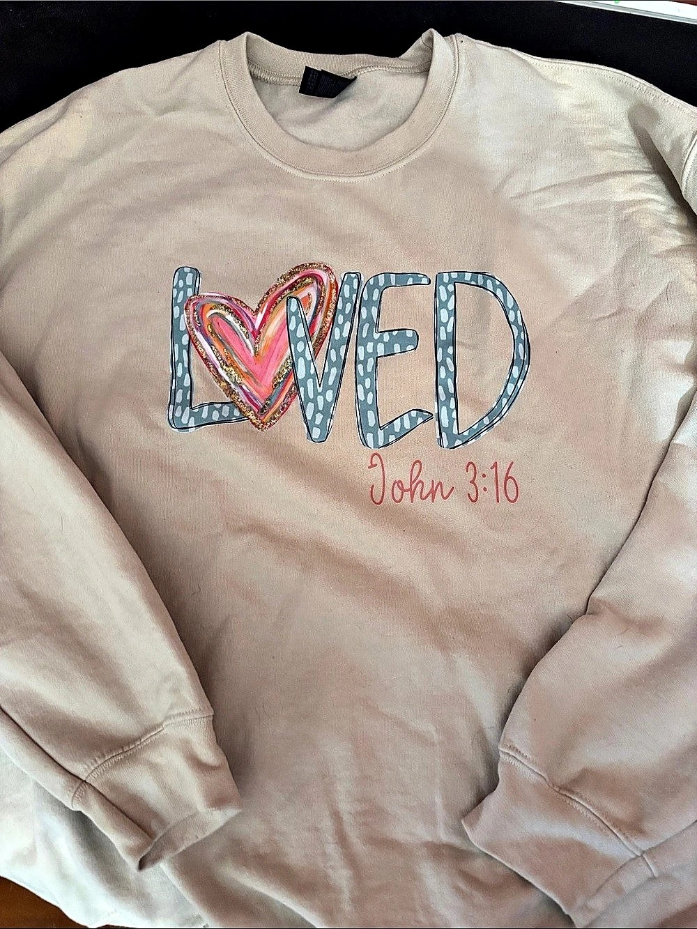 Gildan Heavy Blend Crewneck Sweatshirt Graphic Long Sleeve Pink Size XL